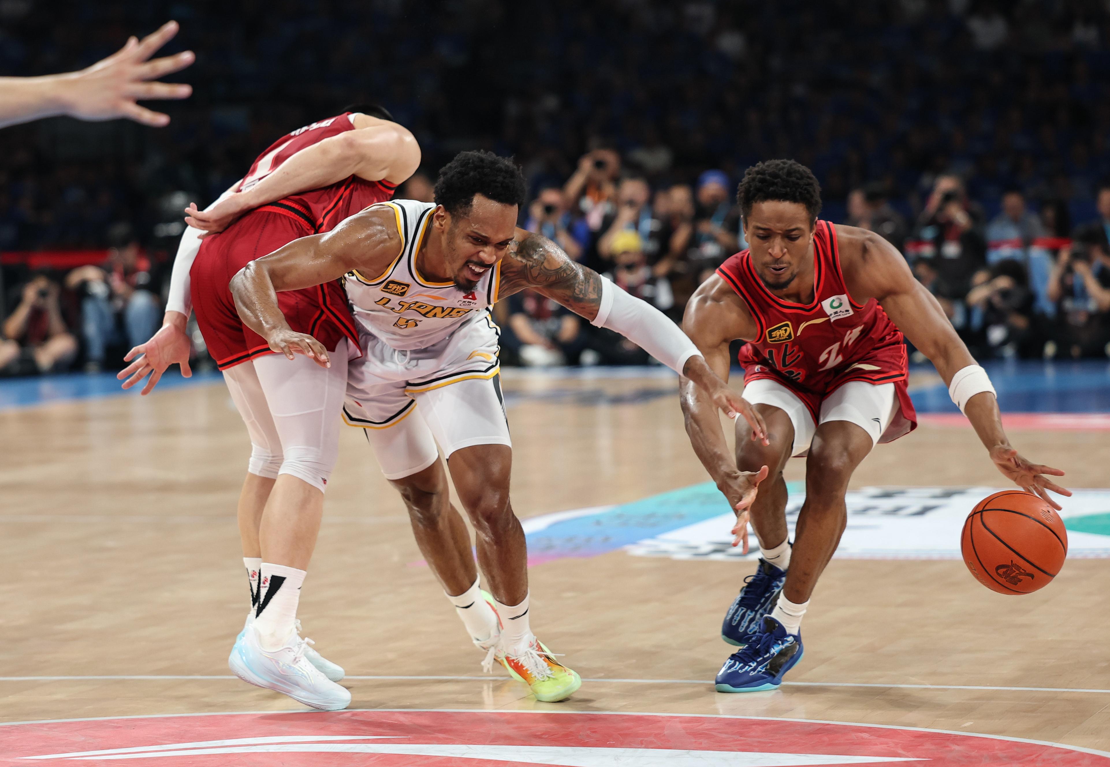 费城76人队史最强阵容